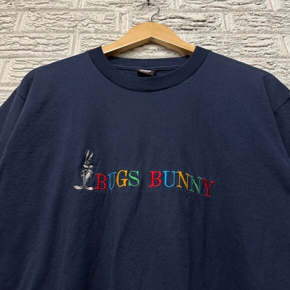 Vintage Bugs Bunny Single‎ Stitch Embroidered Shirt Large  Made in USA - Picture 1 of 5
